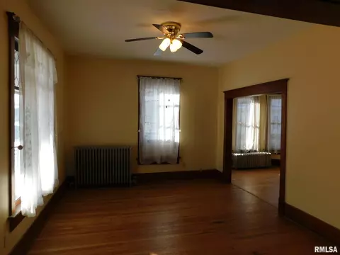 2521 6th Ave, Moline, IL 61265 photo 6