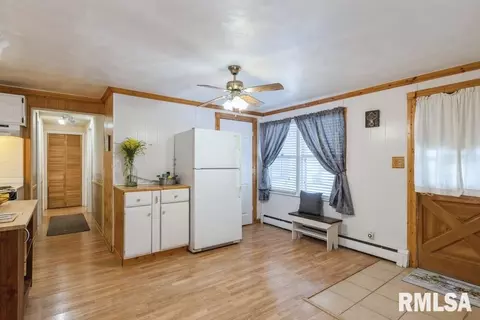 19609 Fellows Rd, Morrison, IL 61270 photo 4
