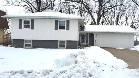 3402 37th Ave, Moline, IL 61265 photo 2