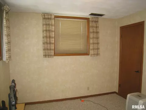 3402 37th Ave, Moline, IL 61265 photo 20