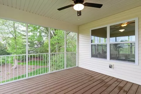 3359 Hunter Dr, Silvis, IL 61282 photo 13