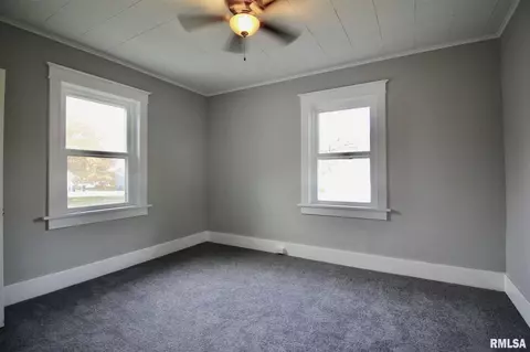 254 8th St, Silvis, IL 61282 photo 13