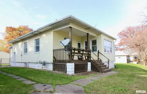 254 8th St, Silvis, IL 61282 photo 1