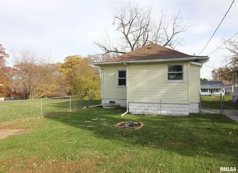 254 8th St, Silvis, IL 61282 photo 27