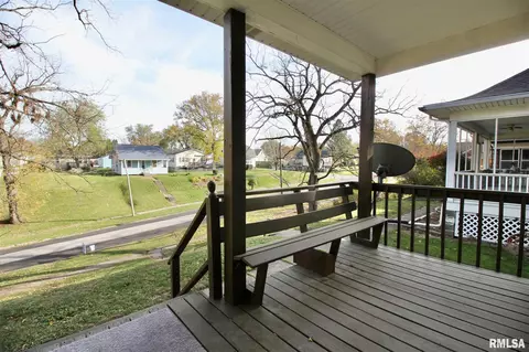 254 8th St, Silvis, IL 61282 photo 25