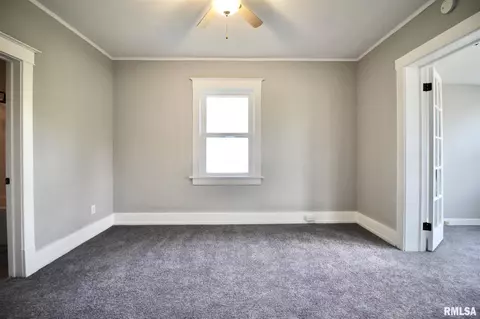 254 8th St, Silvis, IL 61282 photo 14