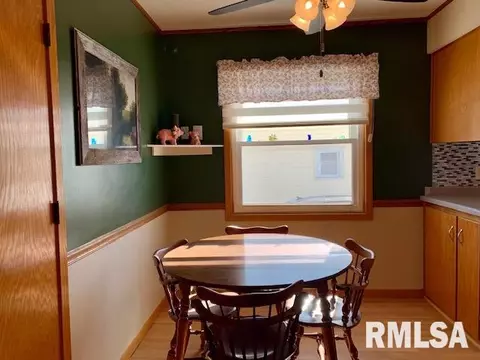 631 Genesee Ave, Morrison, IL 61270 photo 13