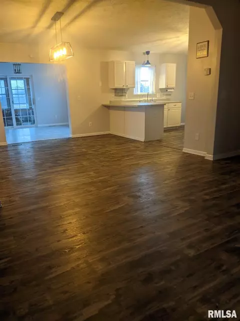 12827 Webb Hill Rd, Ewing, IL 62836 photo 29