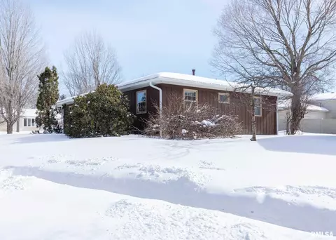 2401 3rd St, Moline, IL 61265 photo 34