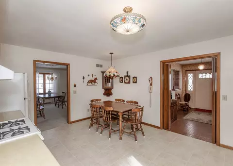 2401 3rd St, Moline, IL 61265 photo 16