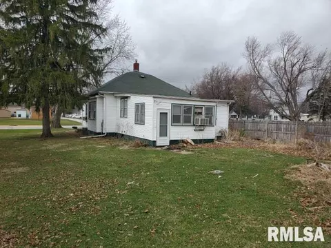 103 N 1st St, Alpha, IL 61413 photo 2