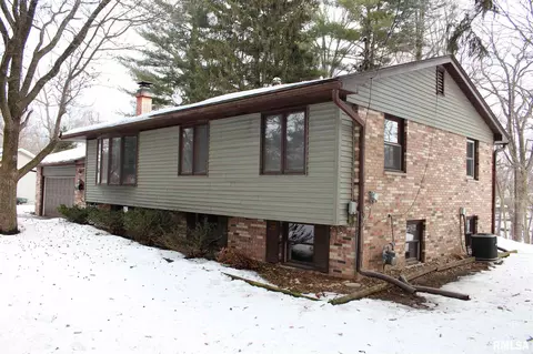 3706 9th Ave, Moline, IL 61265 photo 3
