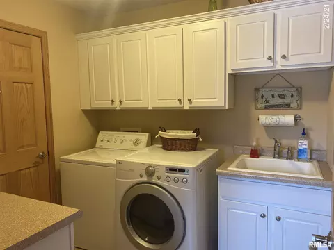 201 Maple St, Cambridge, IL 61238 photo 33
