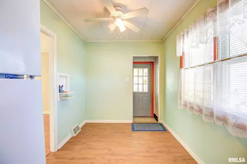 618 8th Ave, Fulton, IL 61252 photo 10