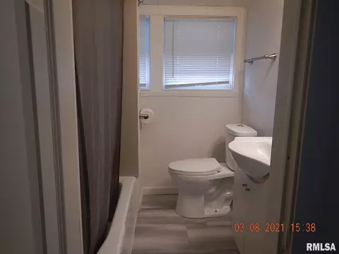 140 Dwight St, Kewanee, IL 61443 photo 21