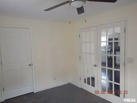 140 Dwight St, Kewanee, IL 61443 photo 5