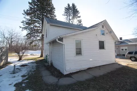 2111 7th St, Moline, IL 61265 photo 3
