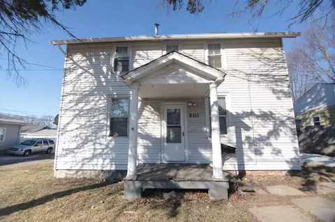 2111 7th St, Moline, IL 61265 photo 1