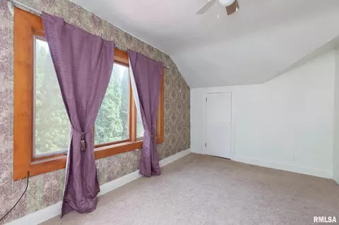 605 24th Ave, Moline, IL 61265 photo 17