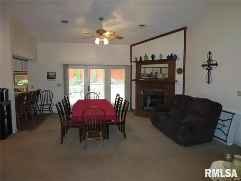 1500 Bryan Dr, Marion, IL 62959 photo 8