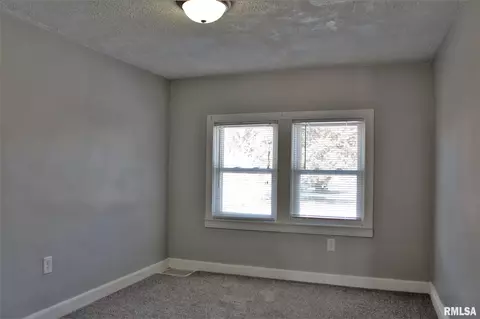 3917 26th Ave, Moline, IL 61265 photo 18