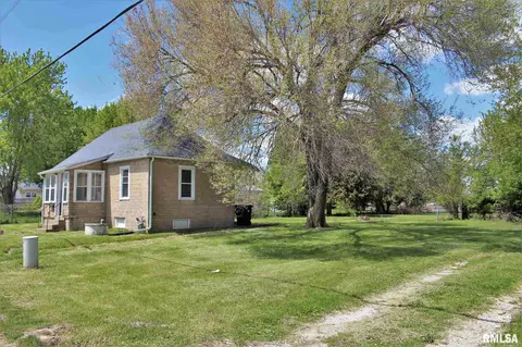 3917 26th Ave, Moline, IL 61265 photo 4