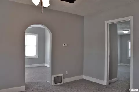 3917 26th Ave, Moline, IL 61265 photo 13