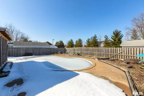 4211 34th Ave, Moline, IL 61265 photo 25