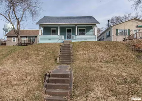 245 8th St, Silvis, IL 61282 photo 23