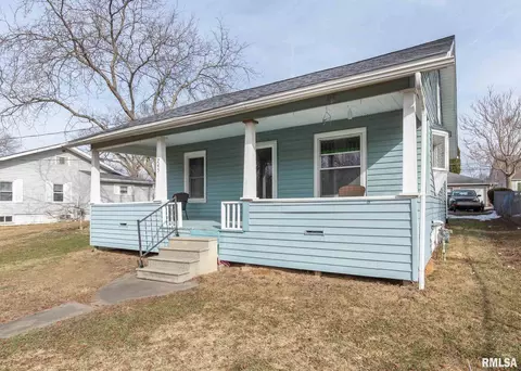 245 8th St, Silvis, IL 61282 photo 1