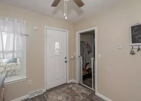 245 8th St, Silvis, IL 61282 photo 9