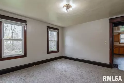 4236 8th Ave, Moline, IL 61265 photo 4