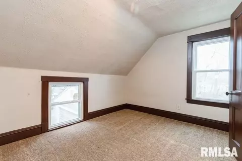 4236 8th Ave, Moline, IL 61265 photo 14