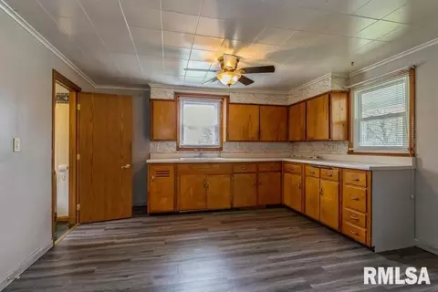 4236 8th Ave, Moline, IL 61265 photo 12