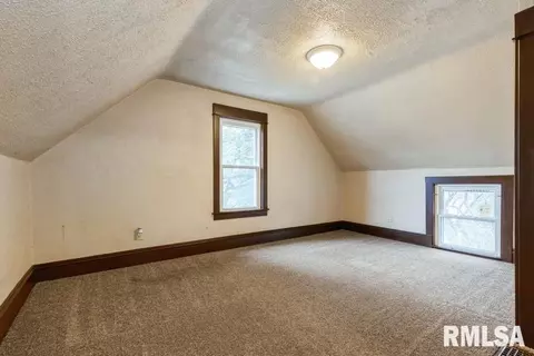 4236 8th Ave, Moline, IL 61265 photo 15