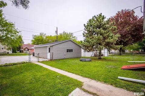249 45th St, Moline, IL 61265 photo 19
