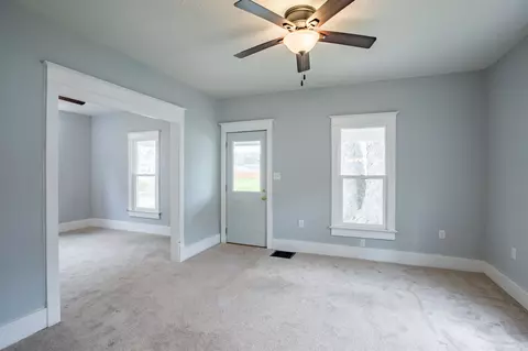 249 45th St, Moline, IL 61265 photo 14