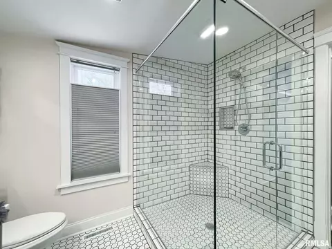 3100 11th St, Moline, IL 61265 photo 18