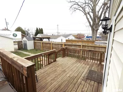 124 14th St, Silvis, IL 61282 photo 27