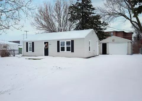 526 16th Ave, Silvis, IL 61282 photo 2