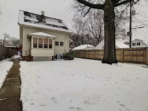 2549 5th St, Moline, IL 61265 photo 16
