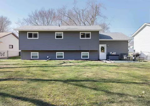 108 3rd Ave, Hampton, IL 61256 photo 22