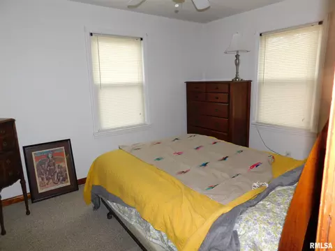629 15th St, Silvis, IL 61282 photo 10