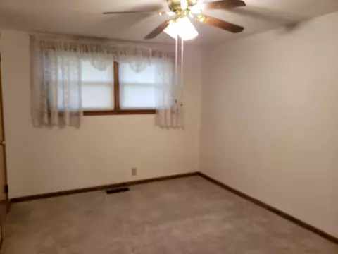 2318 12th St, Silvis, IL 61282 photo 8