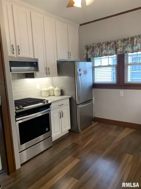 1630 24th St, Moline, IL 61265 photo 10