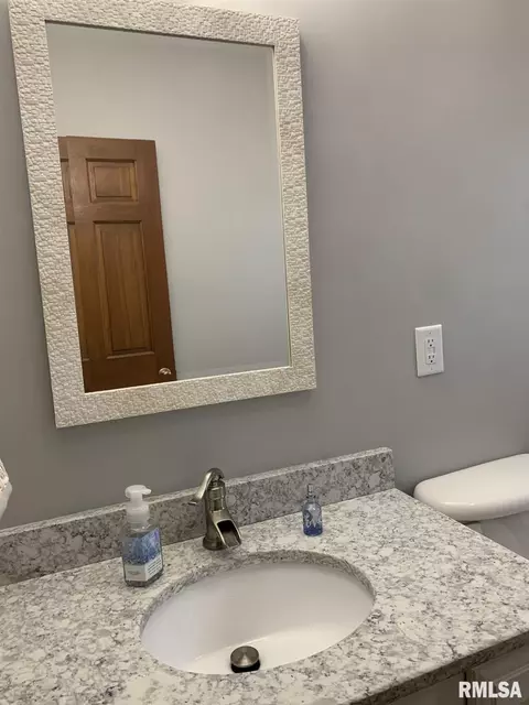 1630 24th St, Moline, IL 61265 photo 18