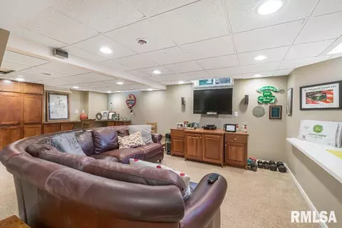 2545 13th St, Moline, IL 61265 photo 26