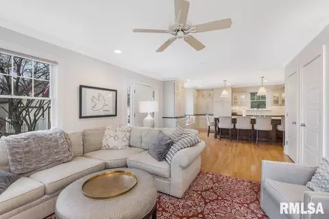 2545 13th St, Moline, IL 61265 photo 10