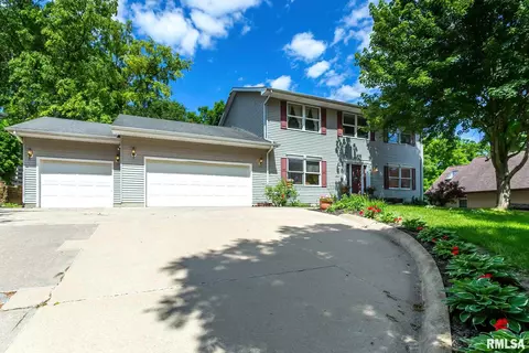 3560 49th St, Moline, IL 61265 photo 2