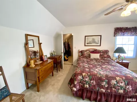 908 E Gregory Ave, Marion, IL 62959 photo 29